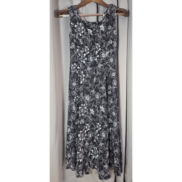 dressbarn Dresses & Skirts - Dress Barn Black White Floral Sleeveless Midi Dress 10 Beach Stretch Flowy